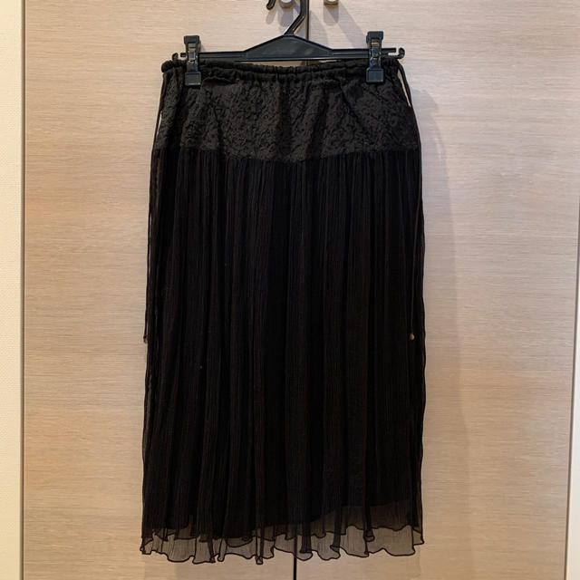 mjuka(ミューカ)のmjuka ミューカ　シアー  スカート レディースのスカート(ひざ丈スカート)の商品写真