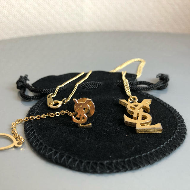 Saint Laurent(サンローラン)のサンローランネックレス&タイタック レディースのアクセサリー(ネックレス)の商品写真