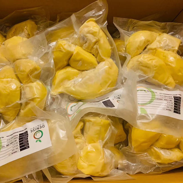 冷凍ドリアン（榴蓮）2.5kg金の枕・5パック14000送料無料 食品/飲料/酒の食品(フルーツ)の商品写真