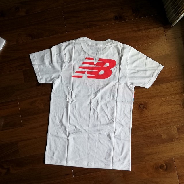 New Balance(ニューバランス)の未使用✨ニューバランス　Tシャツ レディースのトップス(Tシャツ(半袖/袖なし))の商品写真