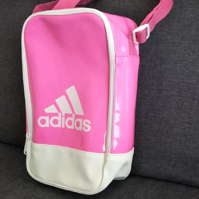 adidas(アディダス)のエナメルバック   美品 スポーツ/アウトドアのスポーツ/アウトドア その他(その他)の商品写真