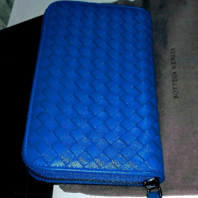 ほぼ新品】BOTTEGA VENETA 長財布 正規品 ブルー 格安SALEスタート