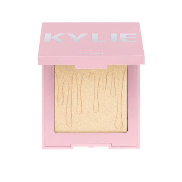 Kylie Cosmetics(カイリーコスメティックス)の日本未入荷！Kylie Cosmetics ハイライター KYLIGHTER コスメ/美容のベースメイク/化粧品(フェイスカラー)の商品写真