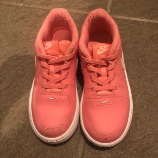 ナイキ(NIKE)のNIKE 16cm ピンク　スニーカー(スニーカー)