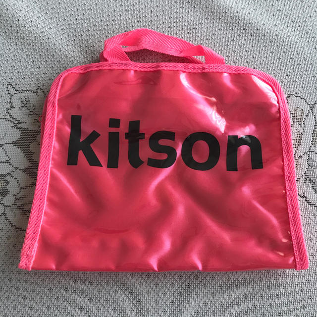 KITSON(キットソン)の※ お値下げしました　kitson スパバッグ レディースのファッション小物(ポーチ)の商品写真