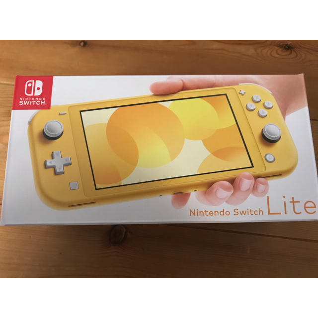 Nintendo Switch Lite イエロー - 家庭用ゲーム機本体