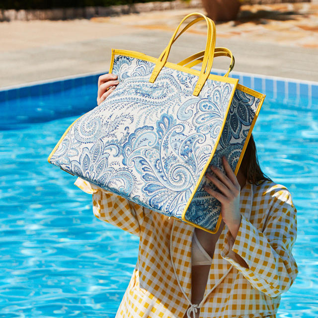 トートバッグ新品【A VACATION】PAISLEY TANK TOTE  /DELFT