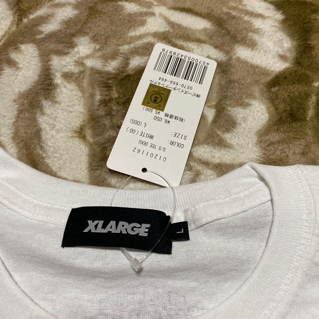 XLARGE(エクストララージ)のXLARGE X-LARGE ヒロアカ　僕のヒーローアカデミア　tシャツ　L 白 メンズのトップス(Tシャツ/カットソー(半袖/袖なし))の商品写真