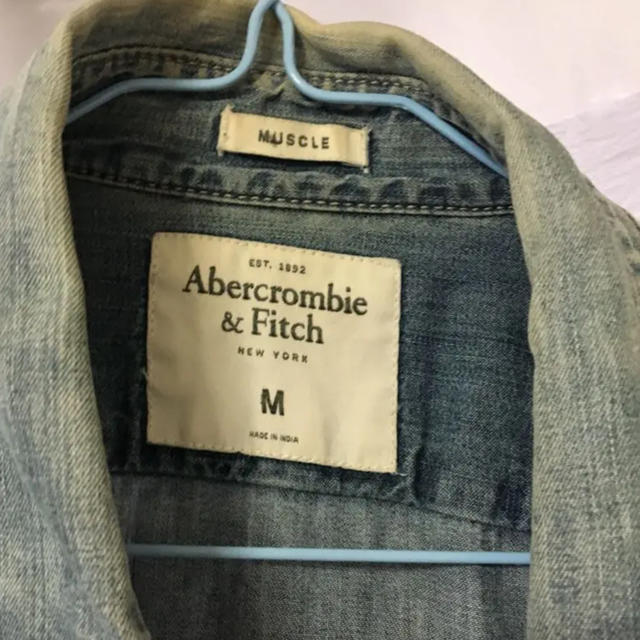 Abercrombie&Fitch(アバクロンビーアンドフィッチ)のアバクロデニムシャツ  Abercrombie メンズのトップス(シャツ)の商品写真