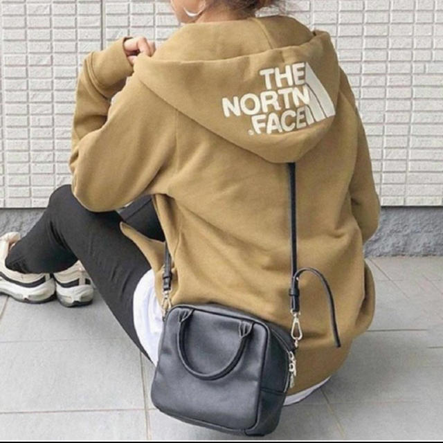 THE NORTH FACE(ザノースフェイス)の新品☆THE NORTH FACE リアビューフルジップ　フーディ　パーカーＬ メンズのトップス(パーカー)の商品写真