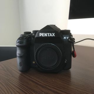 ペンタックス(PENTAX)のPENTAX K-1 美品　箱なし(デジタル一眼)