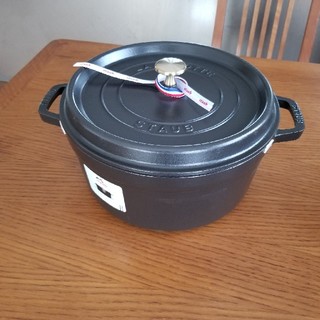 ストウブ(STAUB)のピコ ココット ラウンド 26cm　ブラック(鍋/フライパン)