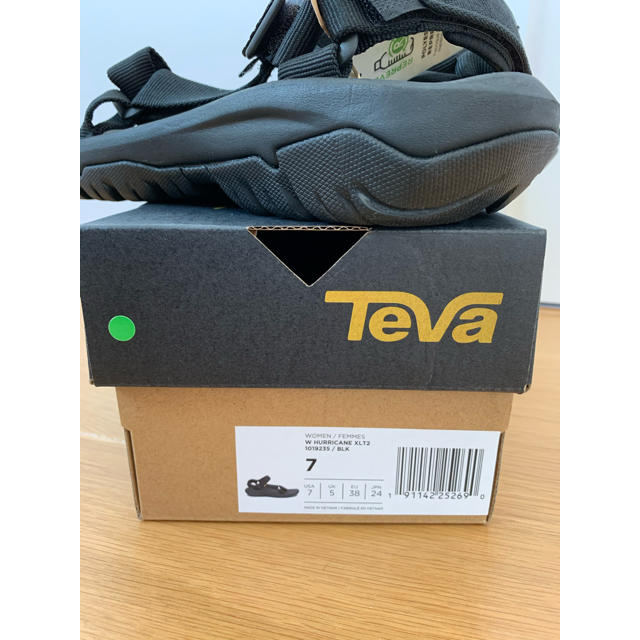 Teva(テバ)のTeva ハリケーン　サンダル　レディース  スリッポン レディースの靴/シューズ(サンダル)の商品写真