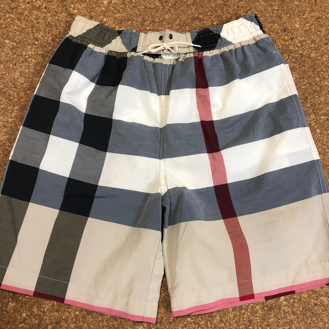 BURBERRY(バーバリー)の新品未使用バーバリーキッズ　水着　サイズ140 キッズ/ベビー/マタニティのキッズ服男の子用(90cm~)(水着)の商品写真