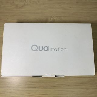 エーユー(au)の【箱に汚れ折れあり】QUA station(その他)