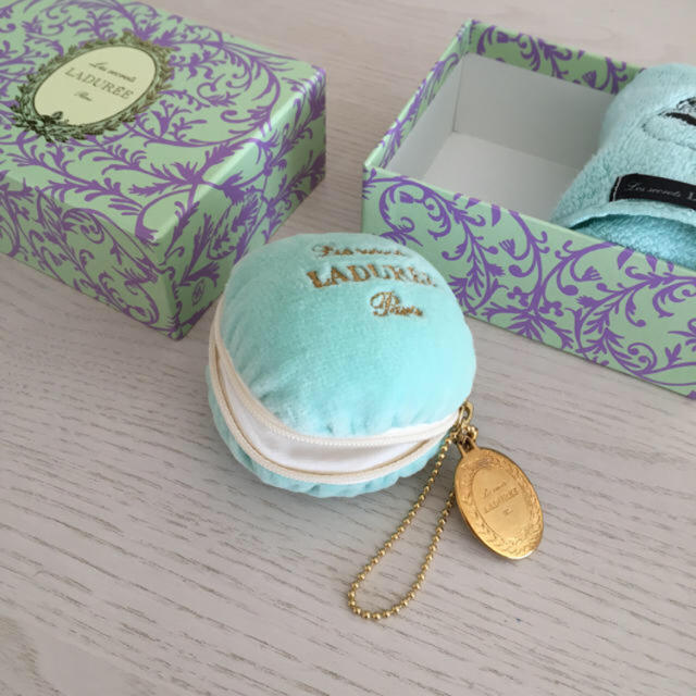 LADUREE(ラデュレ)の✰お取置き品✩ レディースのファッション小物(ポーチ)の商品写真