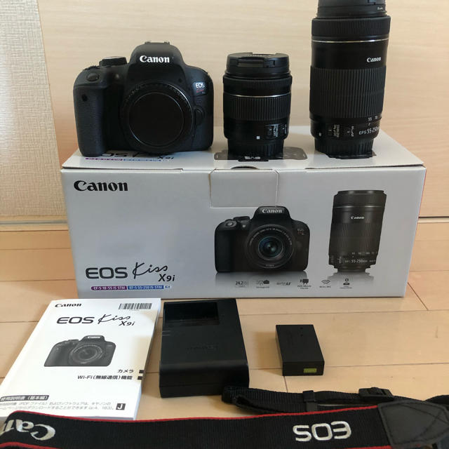 Canon EOS kiss x9i ダブルズームキットCanon