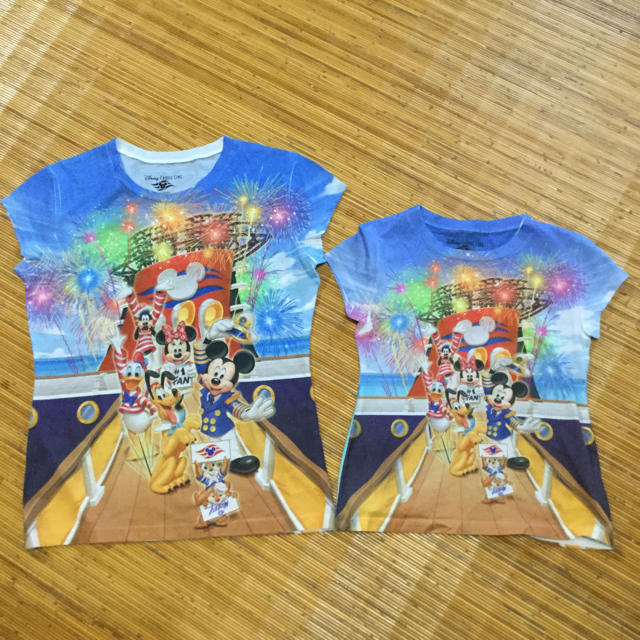 Disney(ディズニー)の親子Tシャツ　親子コーデ　親子ペアルック　ディズニー　Mサイズ、Sサイズ キッズ/ベビー/マタニティのキッズ/ベビー/マタニティ その他(その他)の商品写真