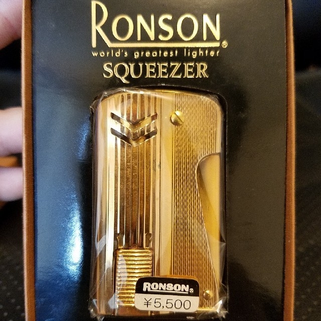 【激レア】Ronson ゴールド SQUEEZER Zippo メンズのファッション小物(タバコグッズ)の商品写真