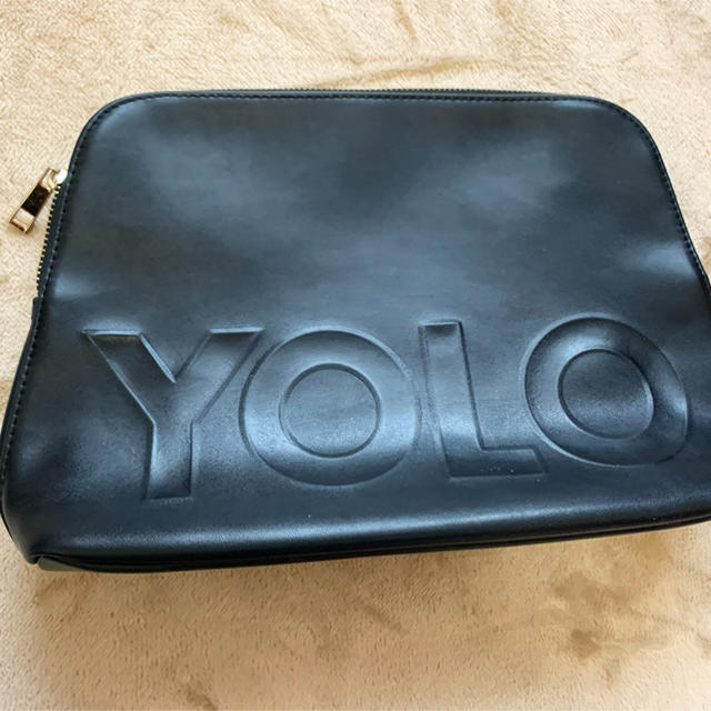 AAA(トリプルエー)の與真司郎　クラッチバッグ　YOLO レディースのバッグ(クラッチバッグ)の商品写真