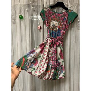 デシグアル(DESIGUAL)のDESIGUALシルクドソレイユ　コラボワンピース(ミニワンピース)