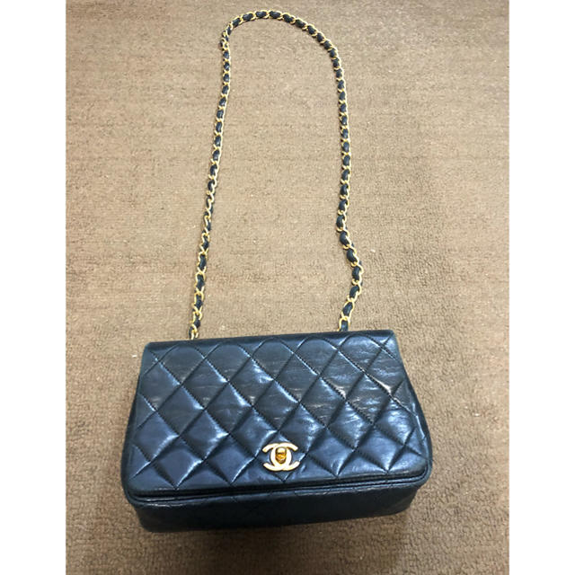 CHANEL(シャネル)のCHANEL ショルダーバッグ レディースのバッグ(ショルダーバッグ)の商品写真