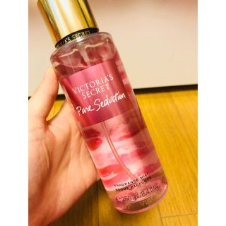 ヴィクトリアズシークレット(Victoria's Secret)のヴィクトリアズシークレット　香水(香水(女性用))