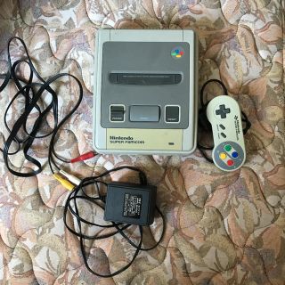 スーパーファミコン(スーパーファミコン)のスーパーファミコン(家庭用ゲーム機本体)