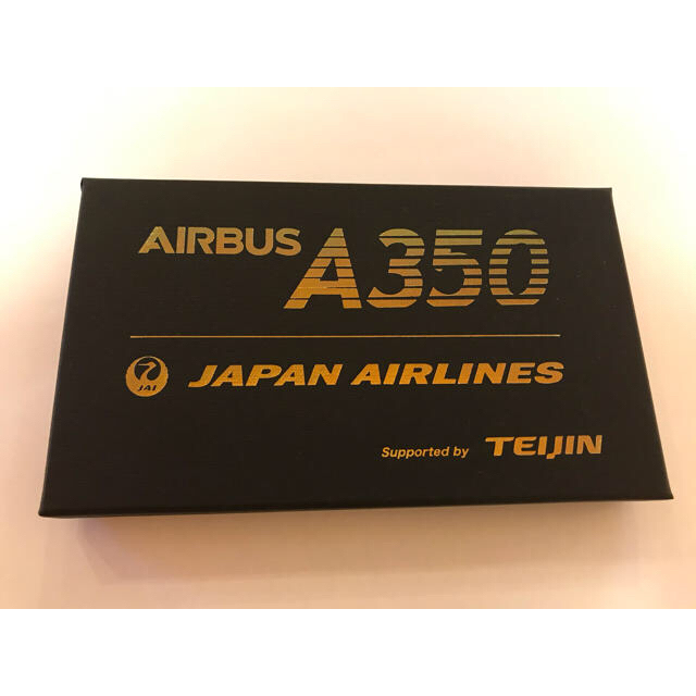 JAL(日本航空)(ジャル(ニホンコウクウ))のJAL エアバス３５０　限定バック用ネームタグ インテリア/住まい/日用品の日用品/生活雑貨/旅行(旅行用品)の商品写真