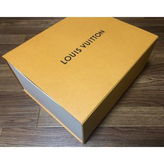 ルイヴィトン(LOUIS VUITTON)のVUITTON ルイヴィトン 空箱 大サイズ49.9cm×32.9cm×19cm(リビング収納)