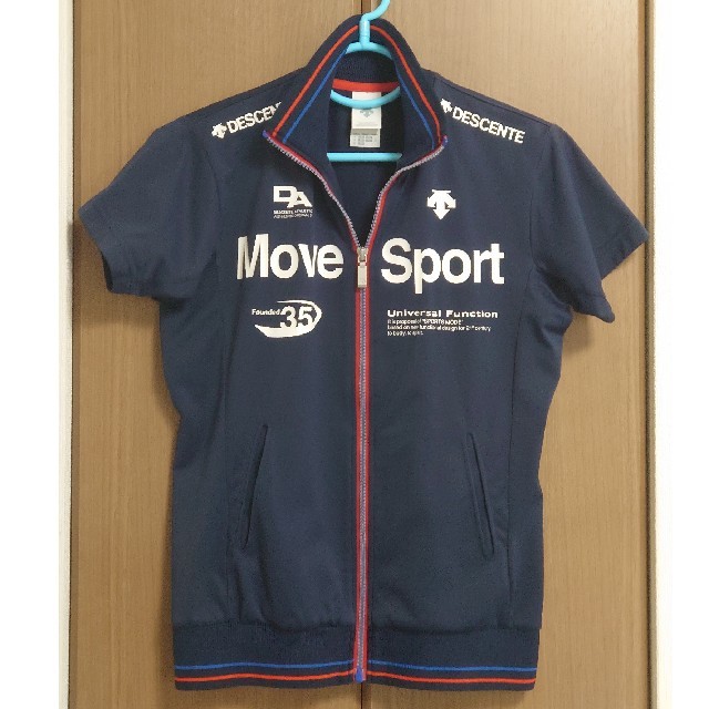 DESCENTE(デサント)のデサント Move Sport 半袖ジャージ 紺色 レディースM レディースのトップス(その他)の商品写真