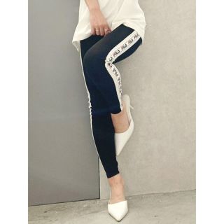 ジェイダ(GYDA)のGYDA♡FILA LINE パンツ レギンス新品未使用(レギンス/スパッツ)