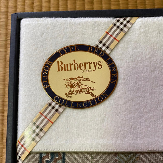 BURBERRY(バーバリー)のバーバリー  ツータッチケット　新品未使用　バーバリーズ　Burberry インテリア/住まい/日用品の寝具(毛布)の商品写真