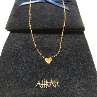 アーカー(AHKAH)のAHKAH ハートネックレス(ネックレス)