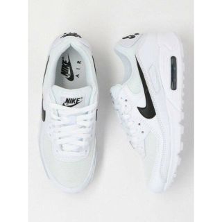 ナイキ(NIKE)の【新品】NIKE  AIRMAX90  24cm ホワイト(スニーカー)