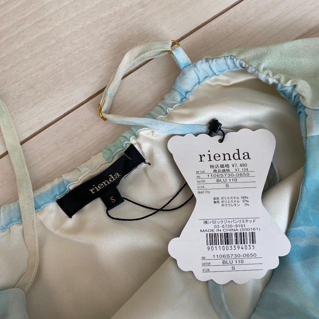 rienda(リエンダ)のrienda ワンピース 花柄 レディースのワンピース(ミニワンピース)の商品写真