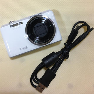 カシオ(CASIO)の【送料無料】CASIO デジカメ(コンパクトデジタルカメラ)