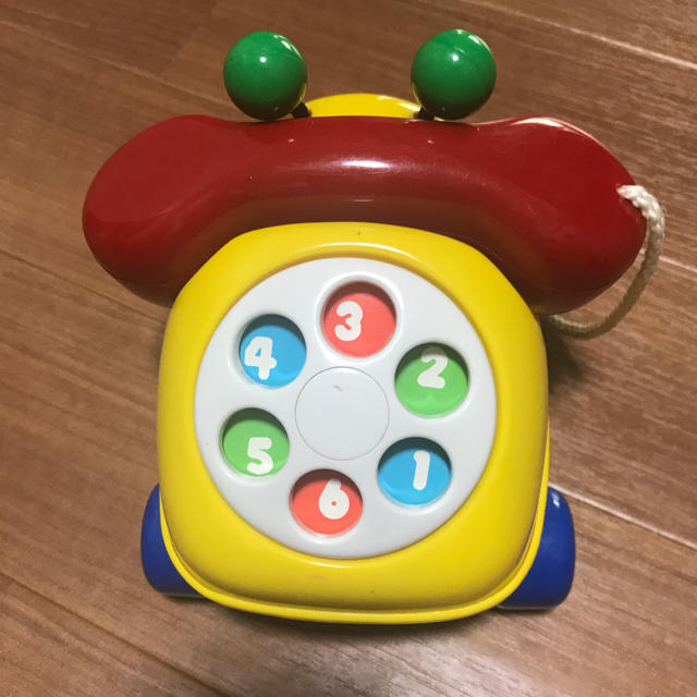 combi - コンビ 電話 車 おもちゃの通販 by マロン's shop｜コンビならラクマ