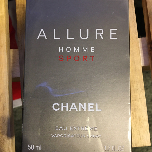 CHANEL(シャネル)のアリュール　オム　スポーツ　オーエクストレム　50ml コスメ/美容の香水(香水(男性用))の商品写真