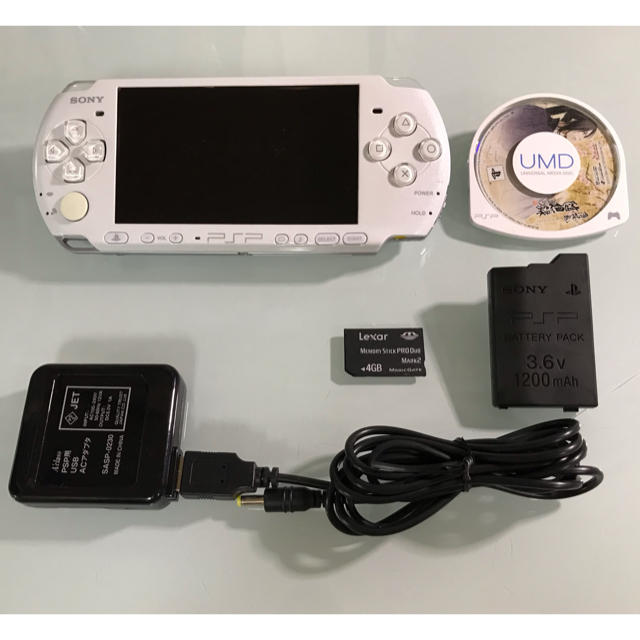 PSP-3000  パールホワイト