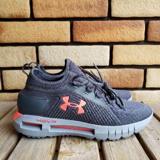 アンダーアーマー(UNDER ARMOUR)のアンダーアーマー　ランニングシューズ(シューズ)