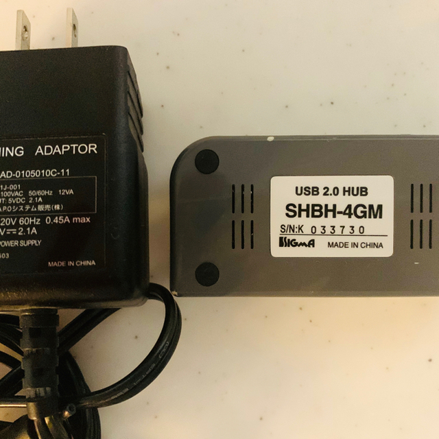 シグマAPO USB2.0 4ポートハブ ガンメタリック SHBH-4GM エンタメ/ホビーのエンタメ その他(その他)の商品写真