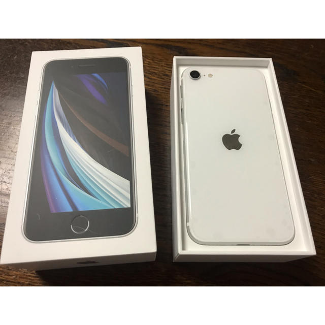 kazu様 専用 iphone se2 64GB ホワイト SIMフリー 【予約受付中