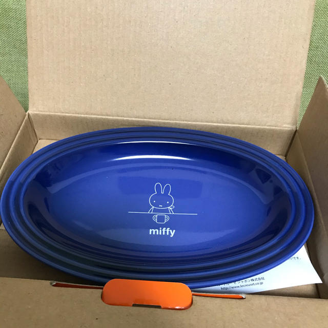 LE CREUSET(ルクルーゼ)のルクルーゼ　ミッフィー　コラボプレート インテリア/住まい/日用品のキッチン/食器(食器)の商品写真