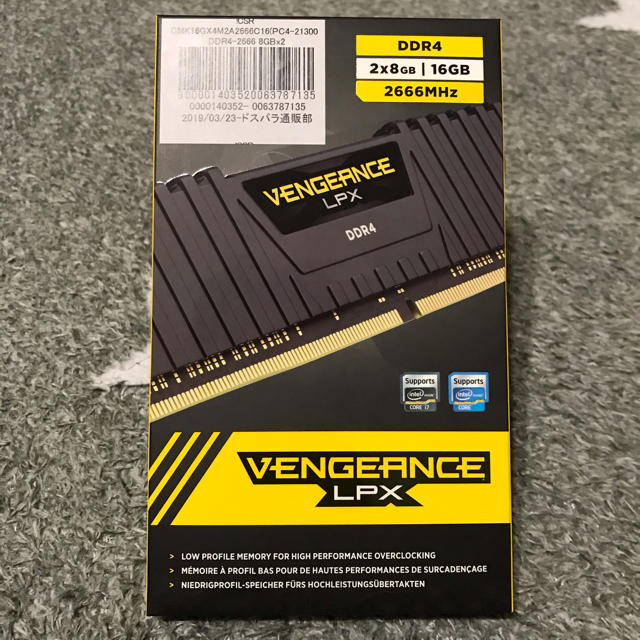 【新品】デスクトップメモリ DDR4 8GB×2 16GB  コルセア