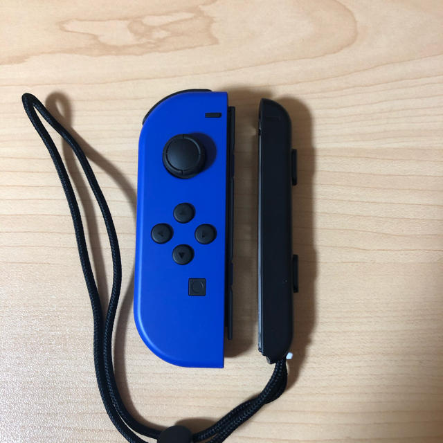 Nintendo Switch(ニンテンドースイッチ)のNintendo switch Joy-Con 左 エンタメ/ホビーのゲームソフト/ゲーム機本体(その他)の商品写真