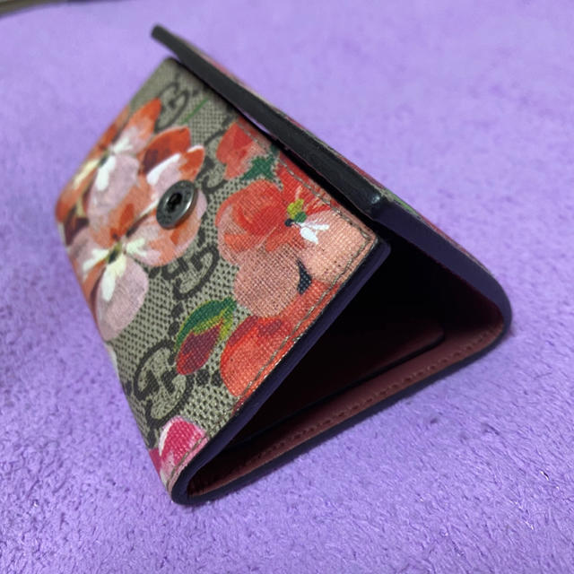 Gucci(グッチ)のGUCCI ブルームス　花柄　キーケース レディースのファッション小物(キーケース)の商品写真