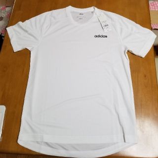 アディダス(adidas)のadidas tシャツ 白 M(Tシャツ/カットソー(半袖/袖なし))