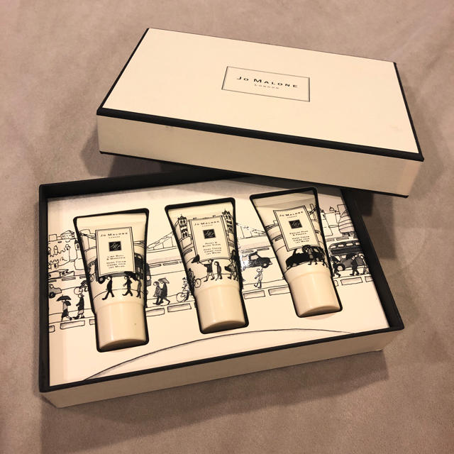 Jo Malone(ジョーマローン)のジョーマローン ミニチュアハンドクリーム コスメ/美容のボディケア(ハンドクリーム)の商品写真