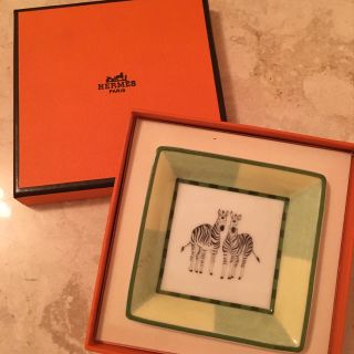 エルメス(Hermes)の正規品【HERMES】トレイ(小物入れ)